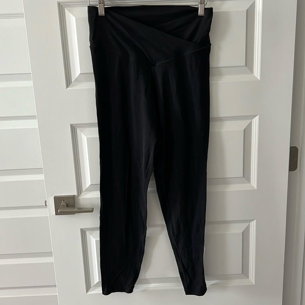 Crossover leggings